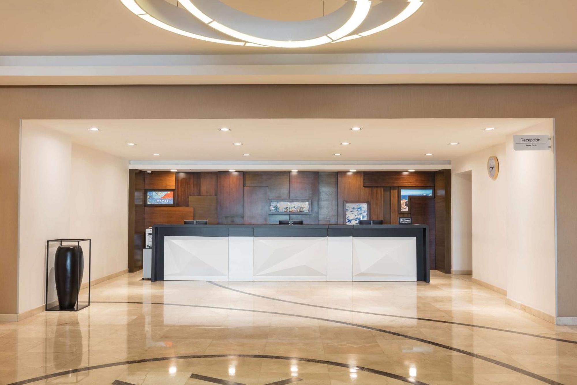Doubletree By Hilton Mazatlan, Sin Hotel Exterior photo
