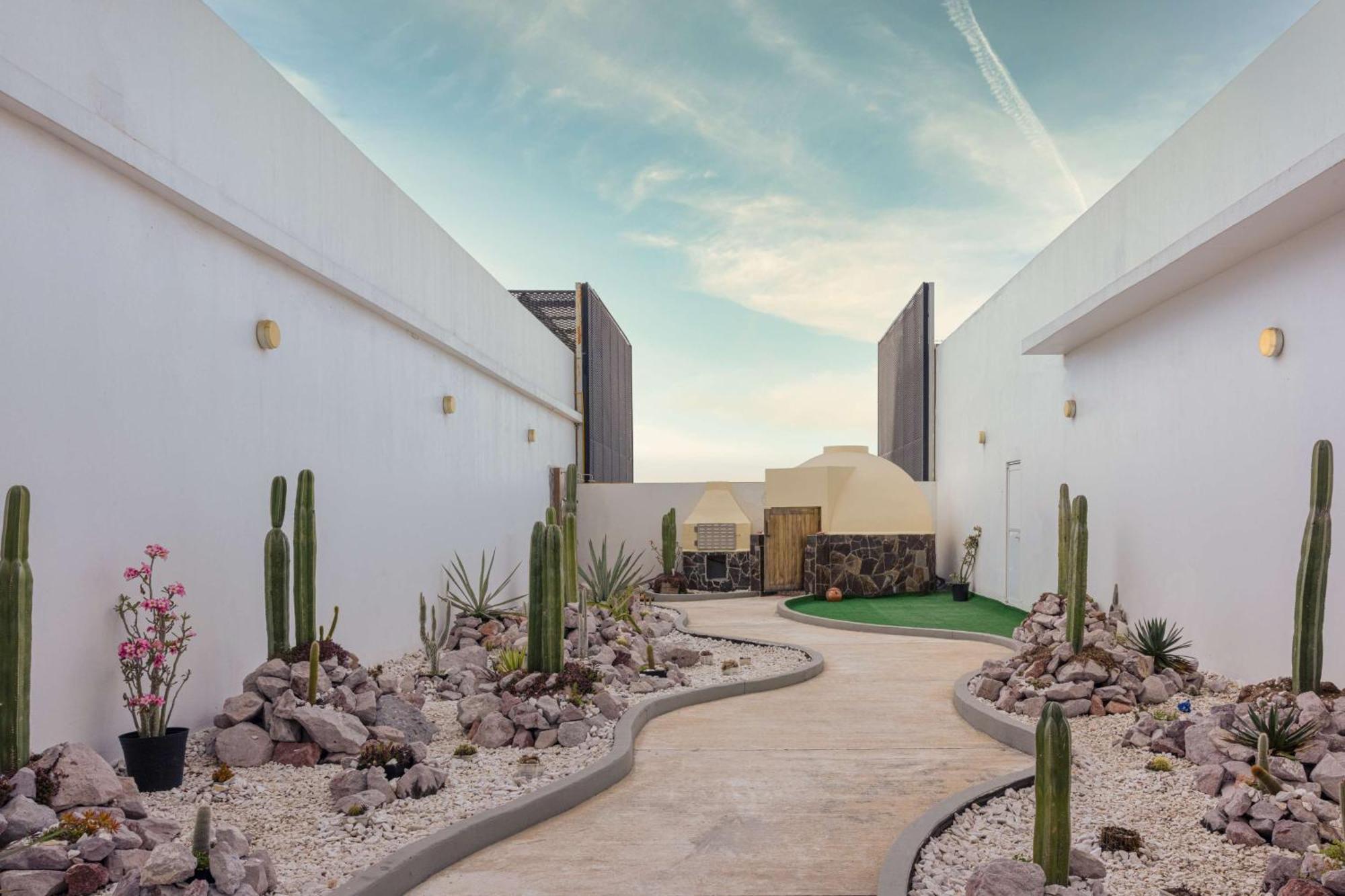 Doubletree By Hilton Mazatlan, Sin Hotel Exterior photo