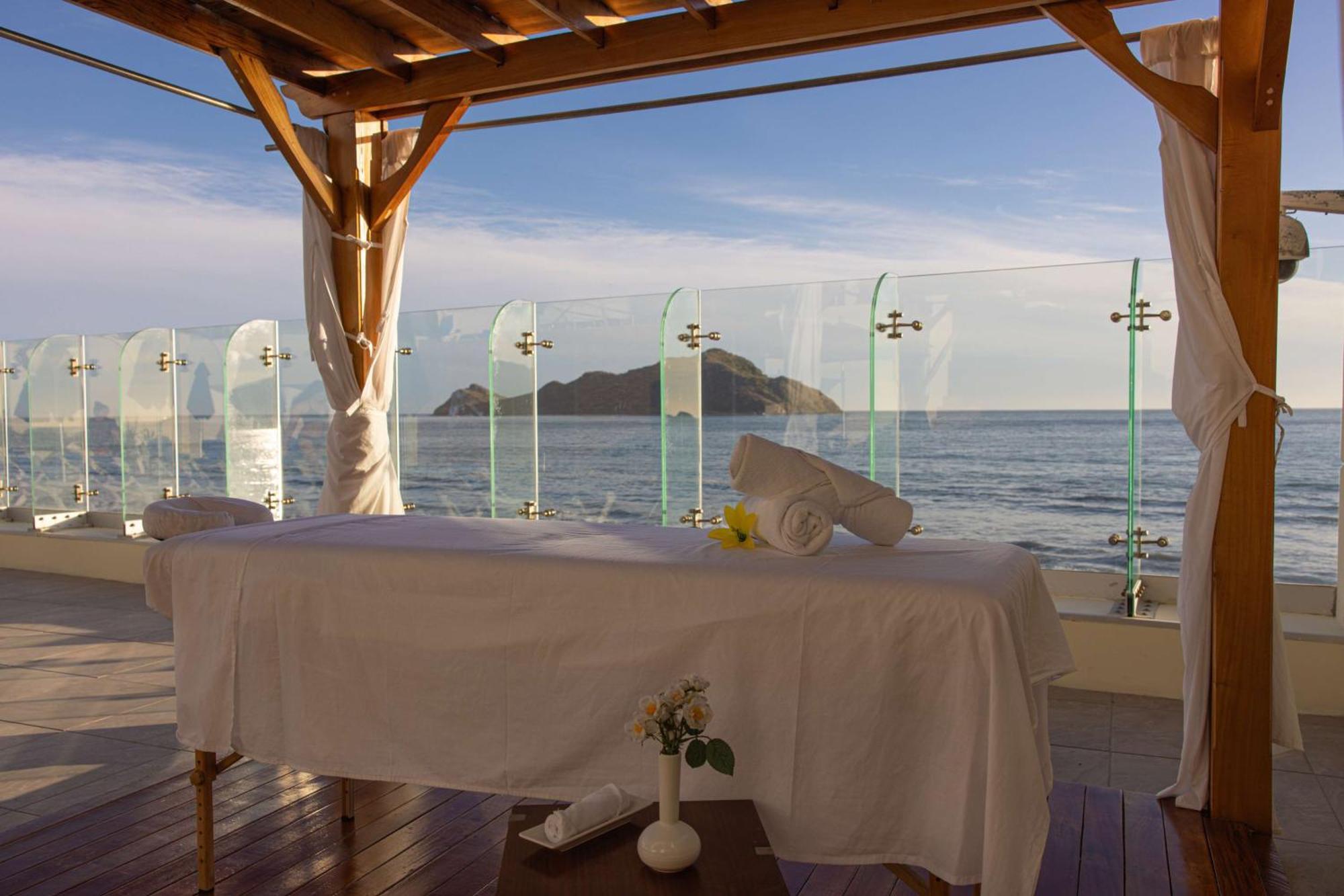 Doubletree By Hilton Mazatlan, Sin Hotel Exterior photo