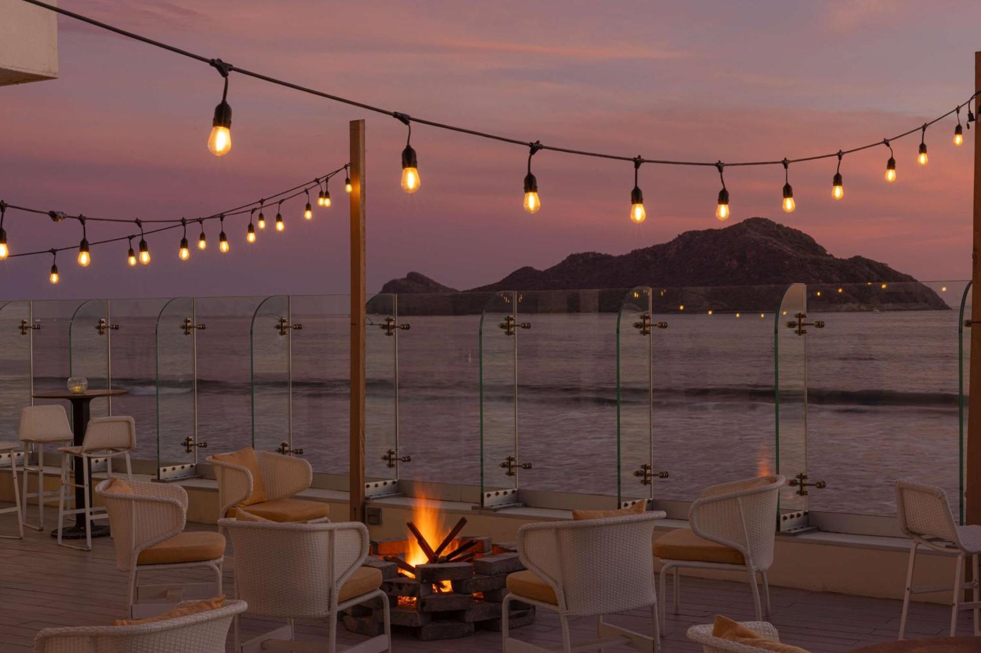 Doubletree By Hilton Mazatlan, Sin Hotel Exterior photo