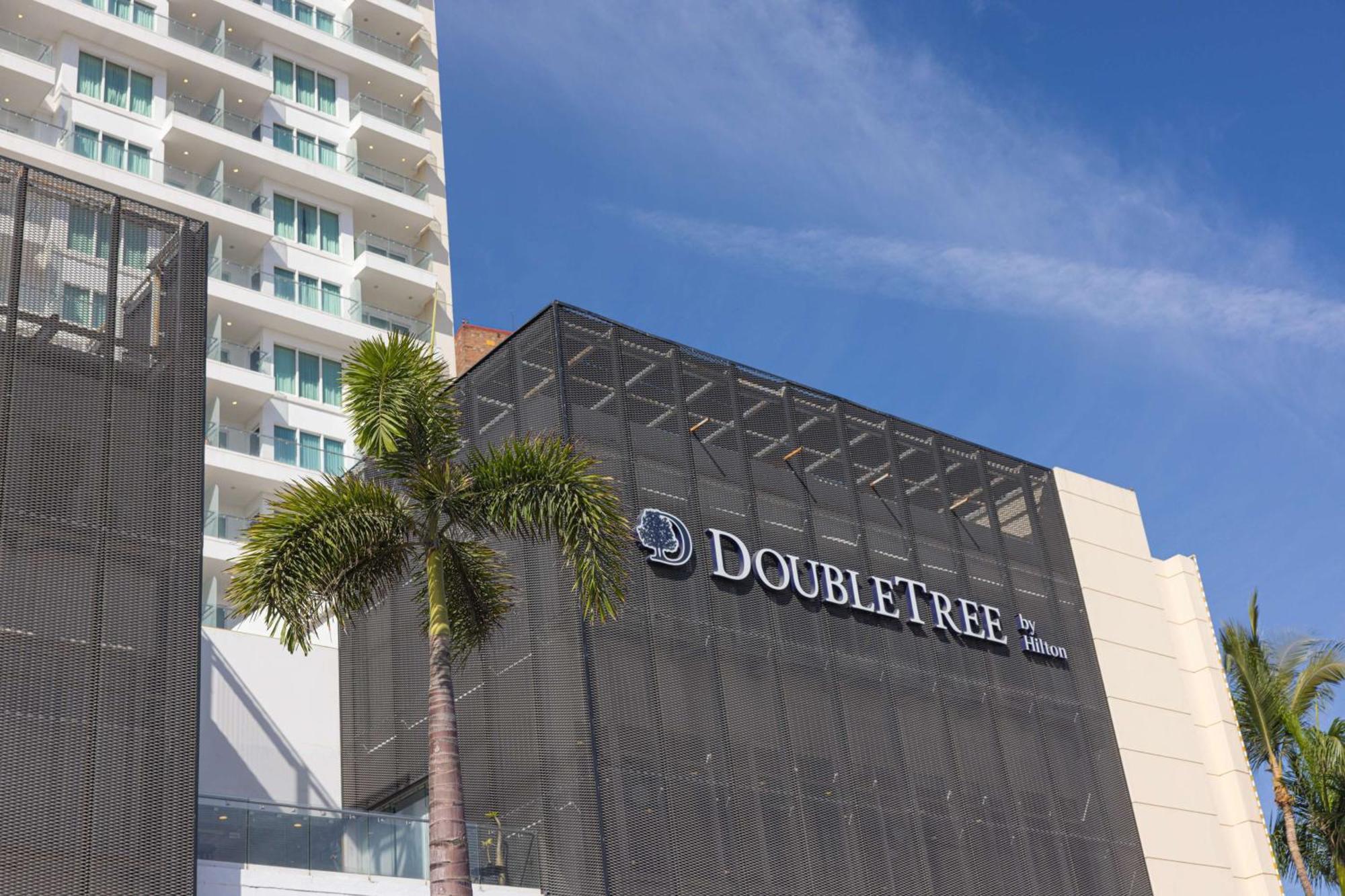 Doubletree By Hilton Mazatlan, Sin Hotel Exterior photo